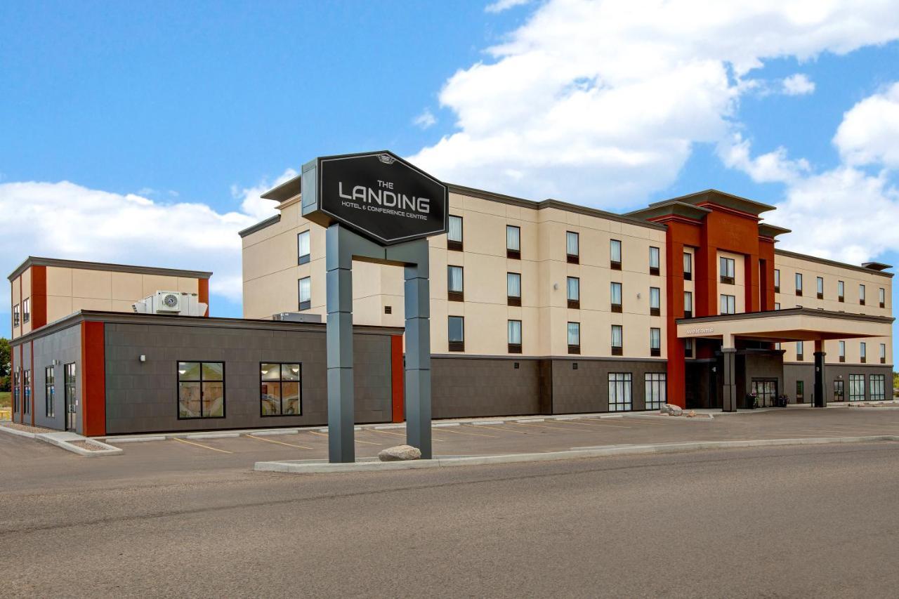 The Landing Hotel & Conference Centre St. Paul Exterior photo